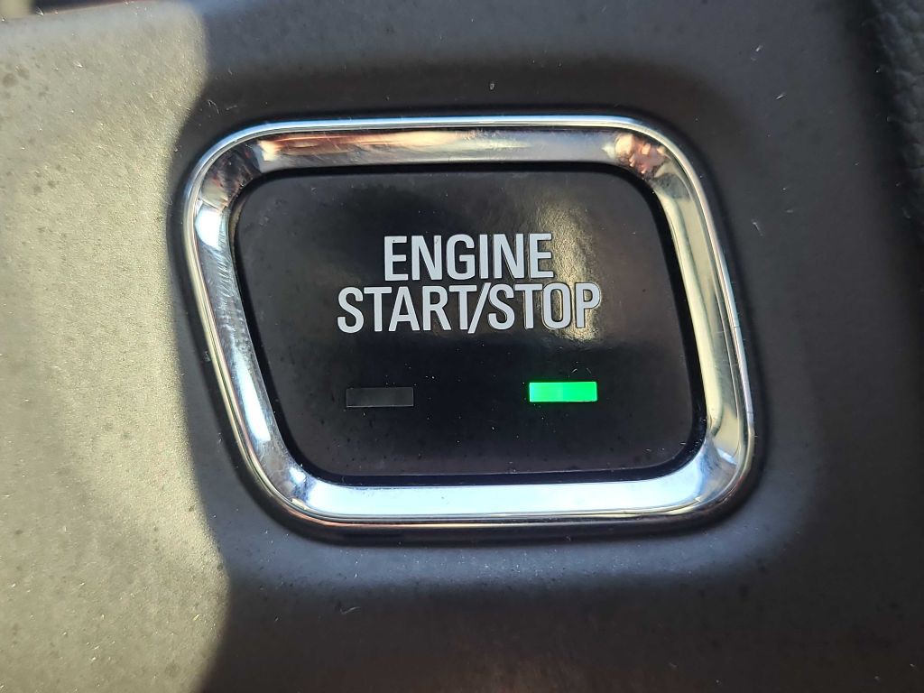 2017 GMC Acadia Image 24