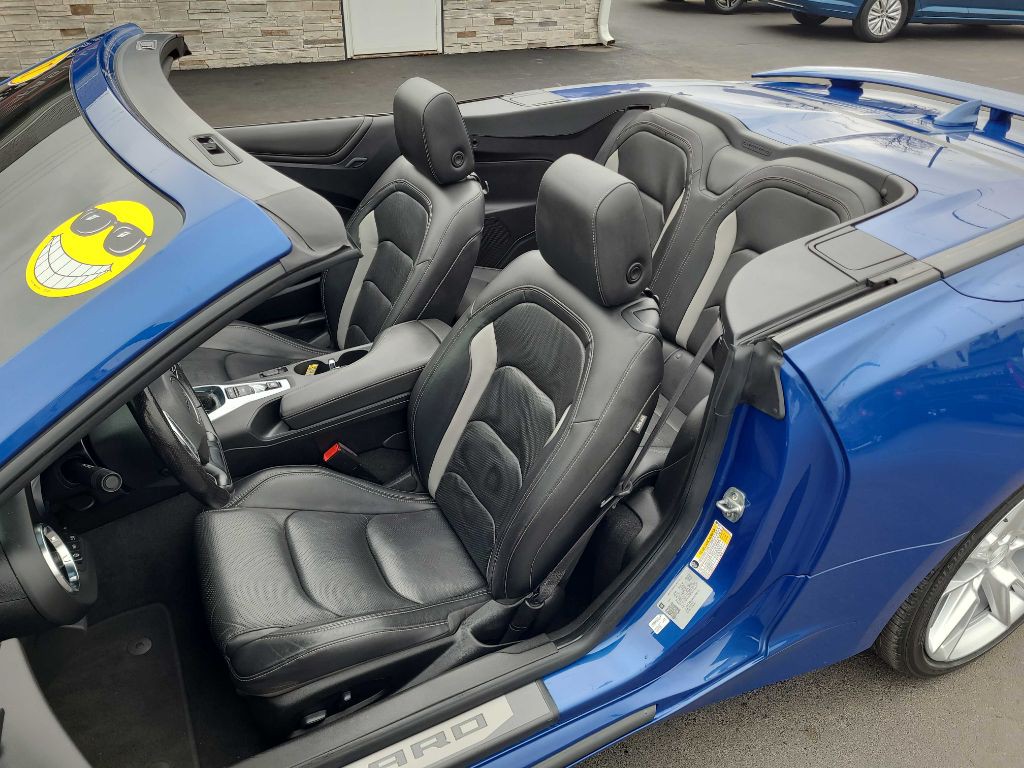 2021 Chevrolet Camaro Image 18