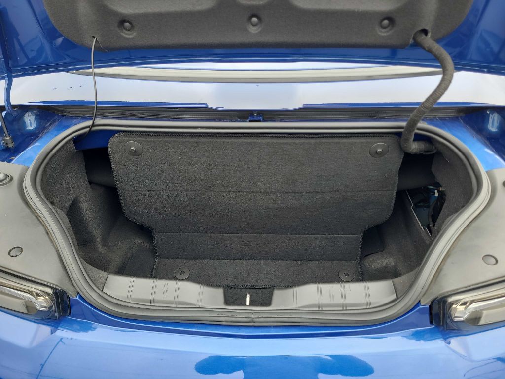 2021 Chevrolet Camaro Image 22