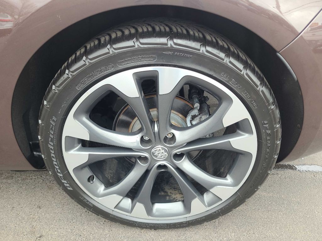 2016 Buick Cascada Image 40