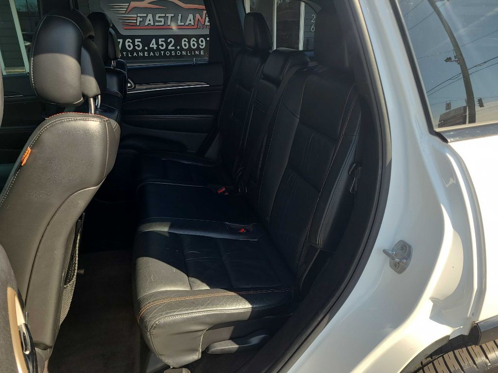 2016 Jeep Grand Cherokee Image 12