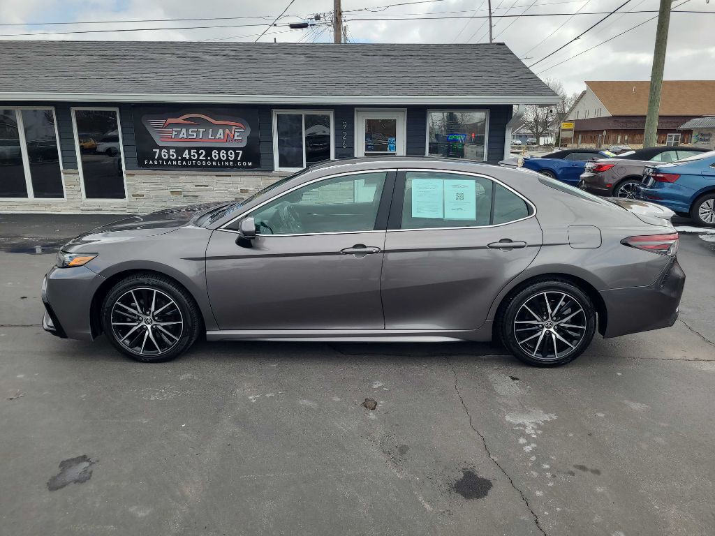 2021 Toyota Camry Image 2