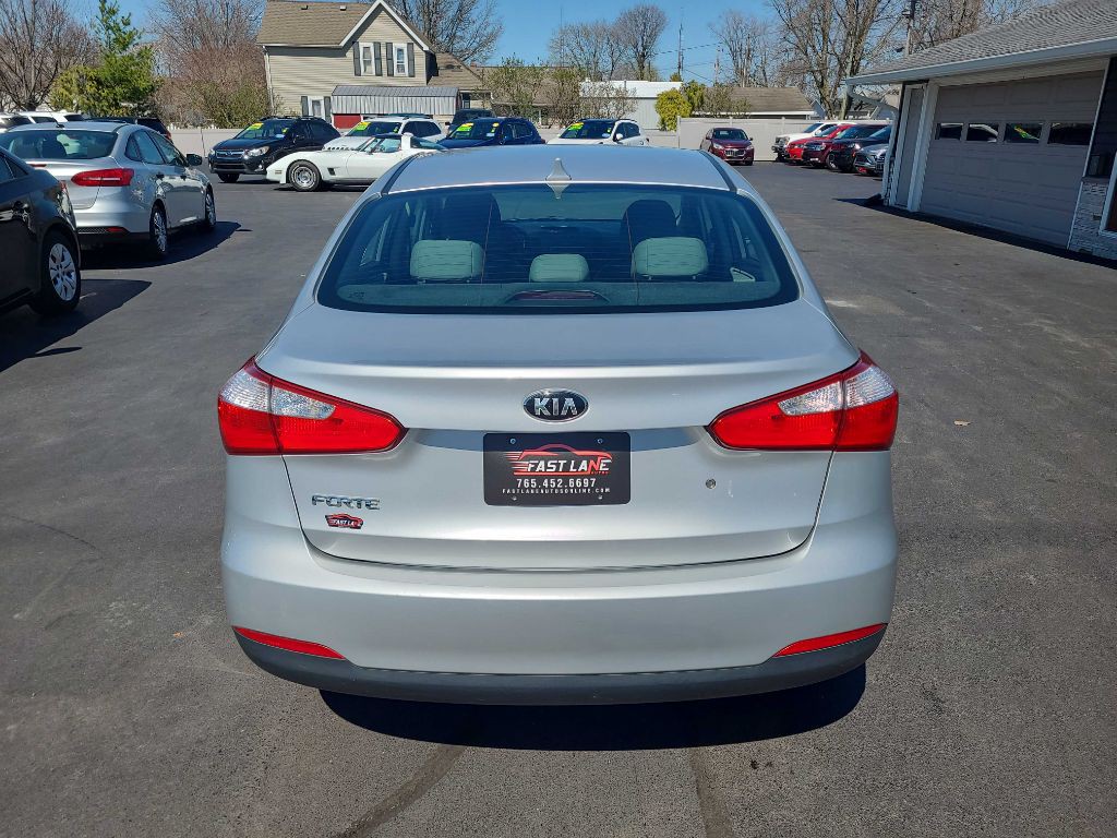 2015 Kia Forte Image 4