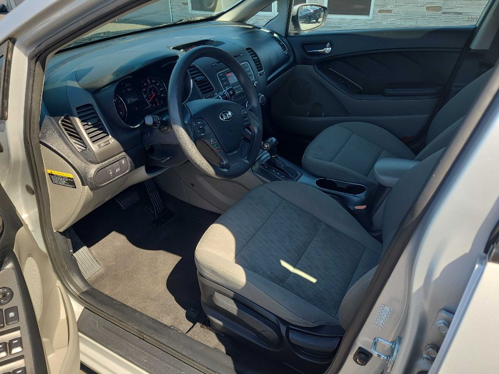 2015 Kia Forte Image 10