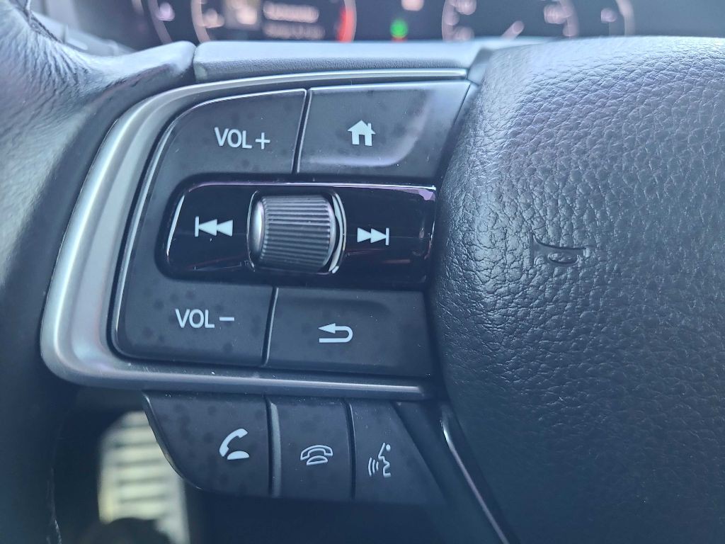 2018 Honda Accord Image 19