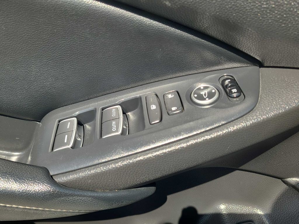 2018 Honda Accord Image 27