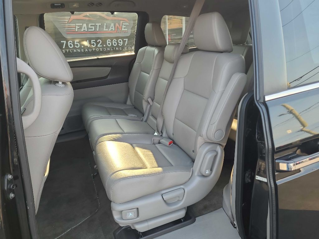 2016 Honda Odyssey Image 12