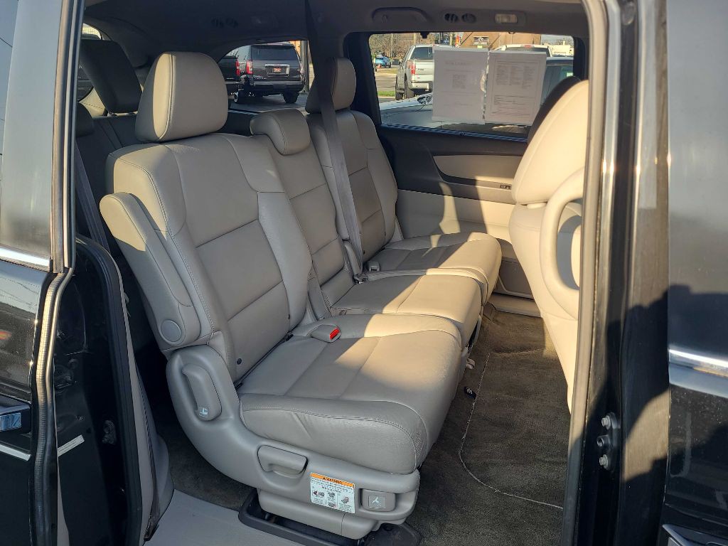 2016 Honda Odyssey Image 15