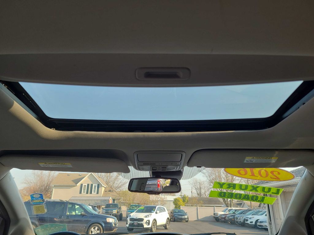 2016 Honda Odyssey Image 16