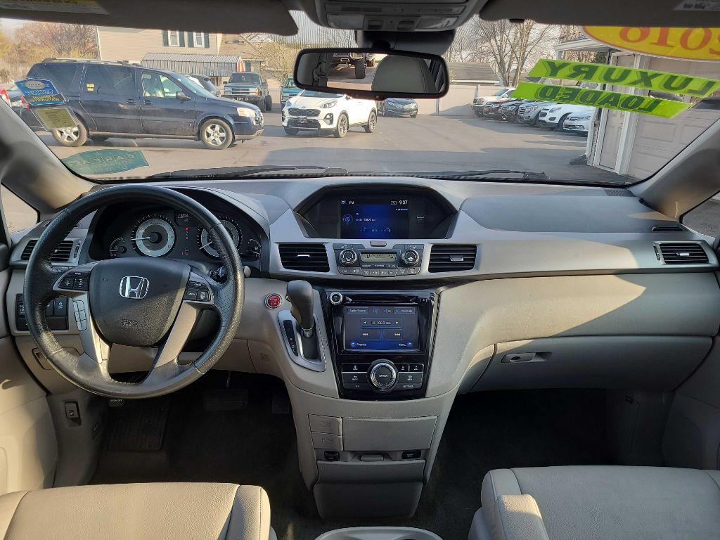 2016 Honda Odyssey Image 18