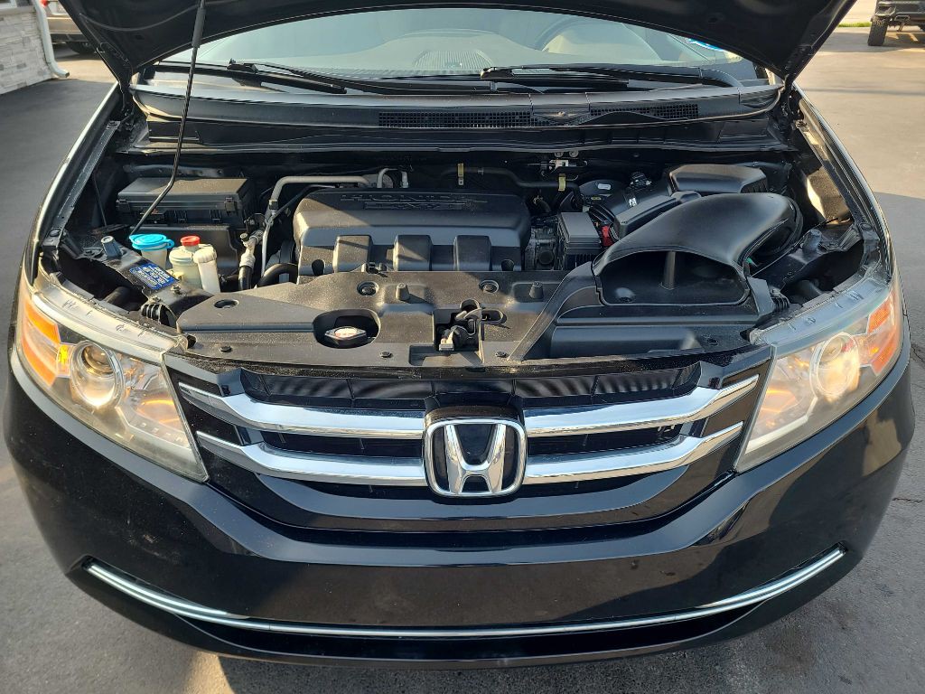 2016 Honda Odyssey Image 38