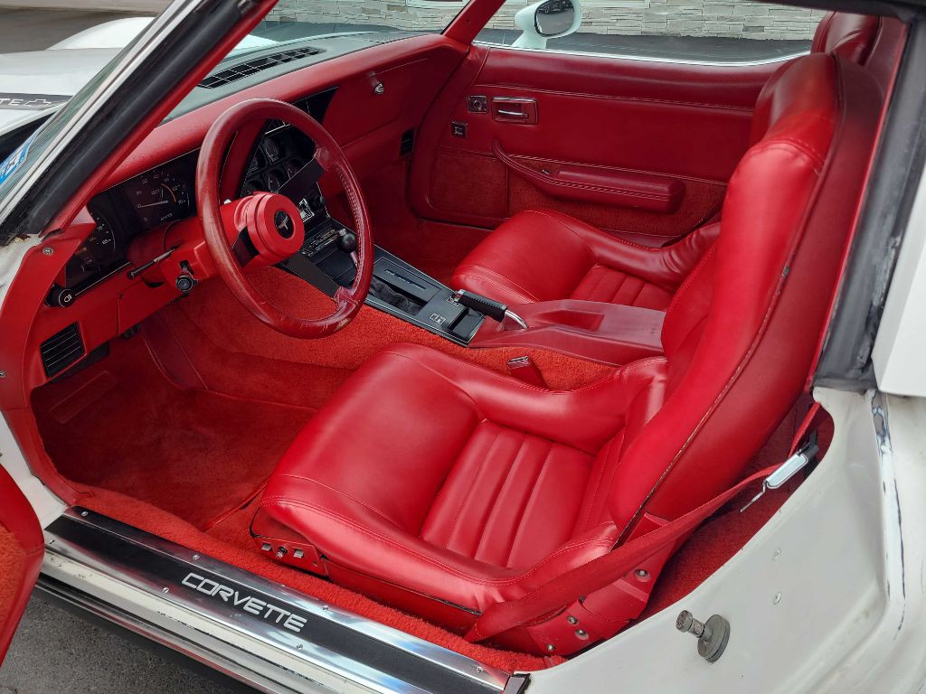 1981 Chevrolet Corvette Image 9