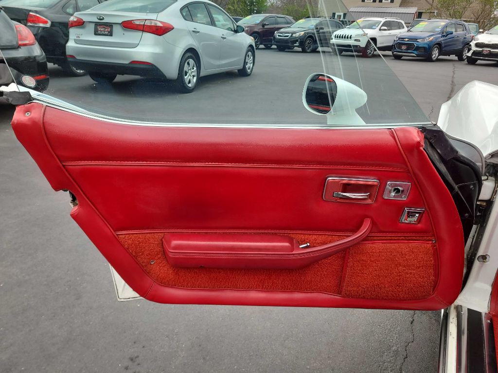 1981 Chevrolet Corvette Image 17