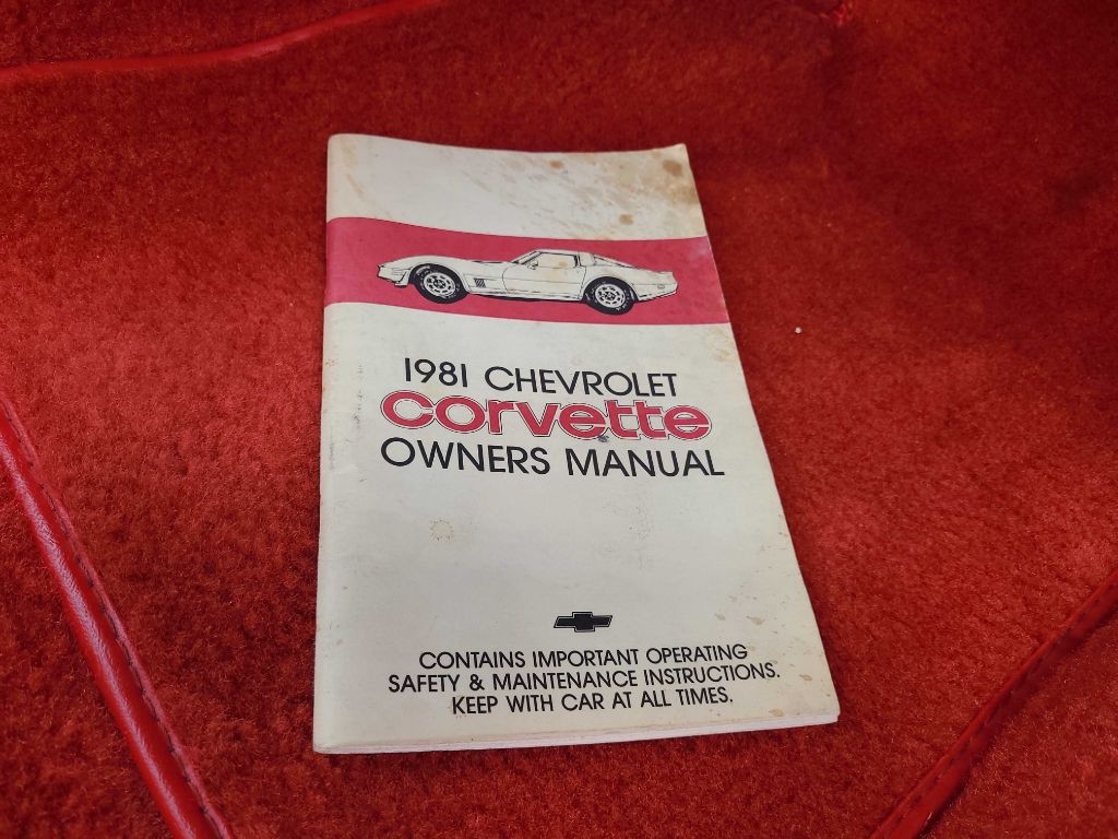 1981 Chevrolet Corvette Image 21
