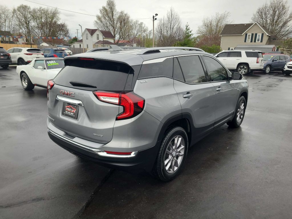 2023 GMC Terrain Image 5