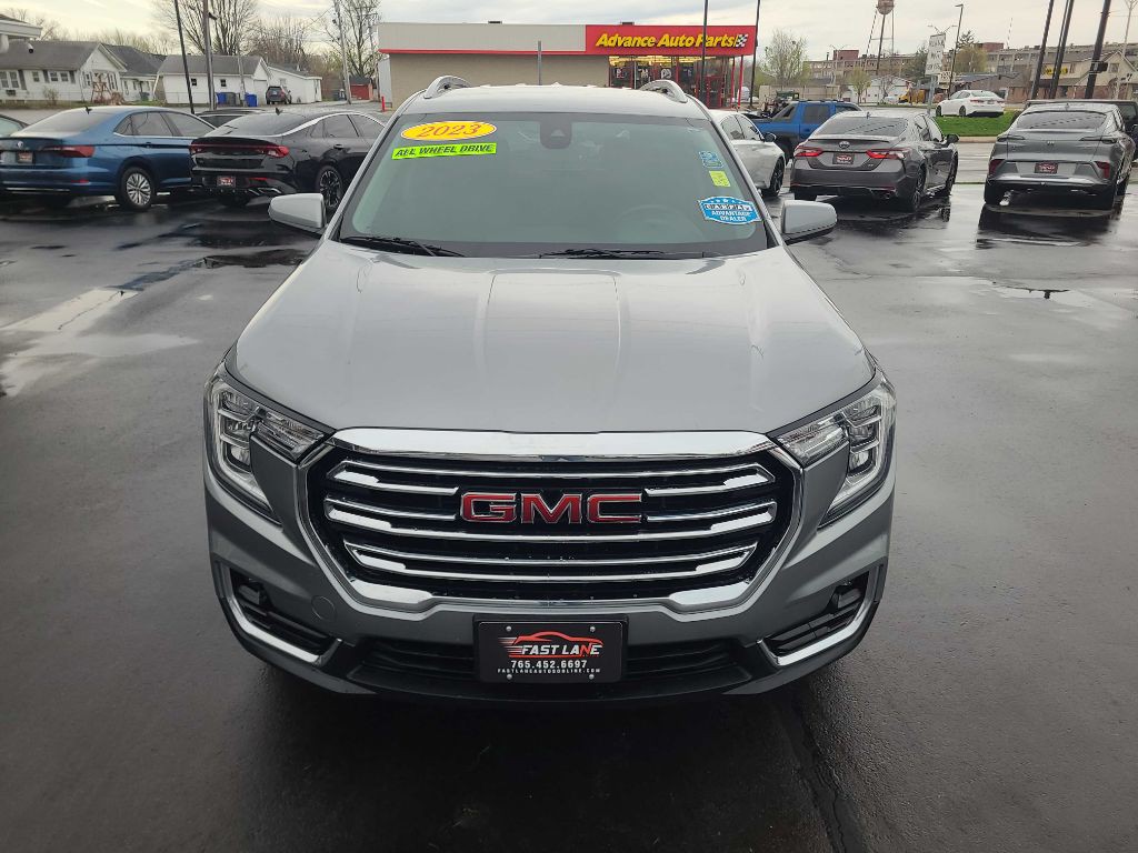 2023 GMC Terrain Image 8
