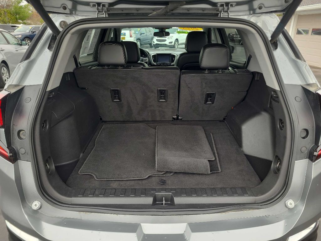 2023 GMC Terrain Image 14