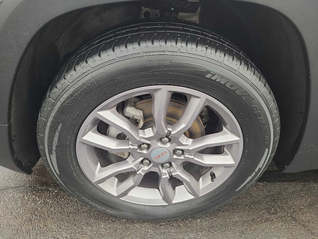 2023 GMC Terrain Image 37