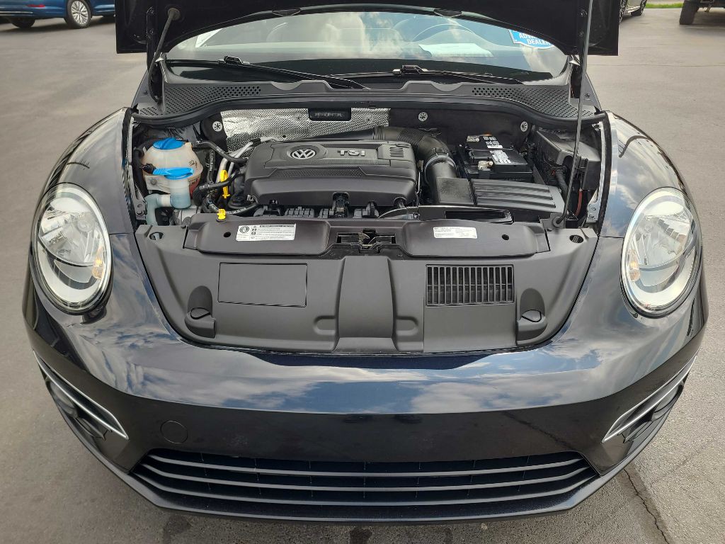 2014 Volkswagen Beetle Image 38