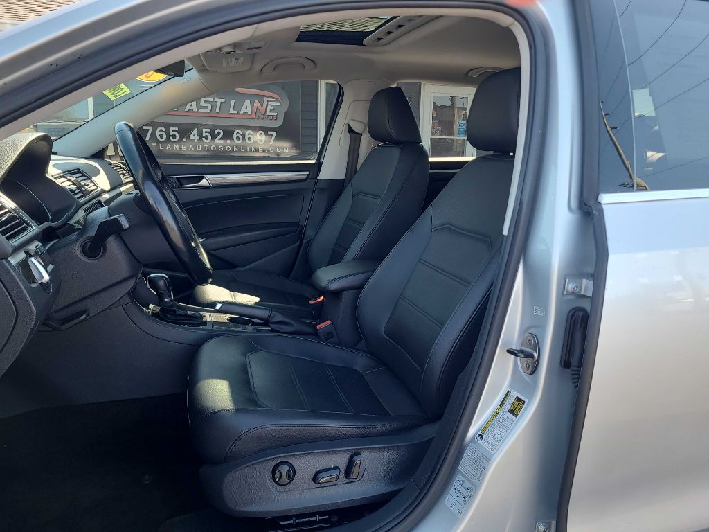 2018 Volkswagen Passat Image 11