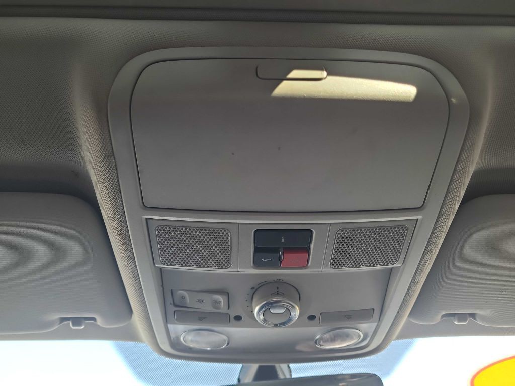 2018 Volkswagen Passat Image 28