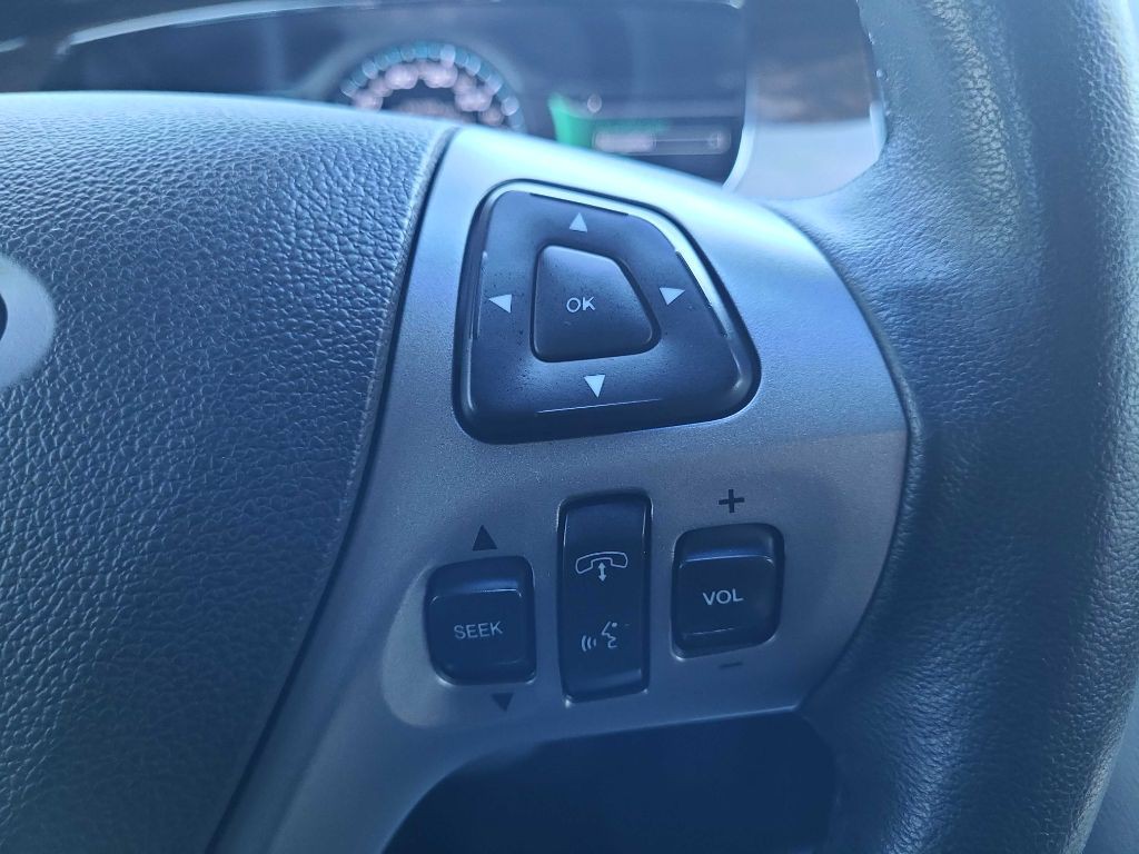 2016 Ford Taurus Image 20