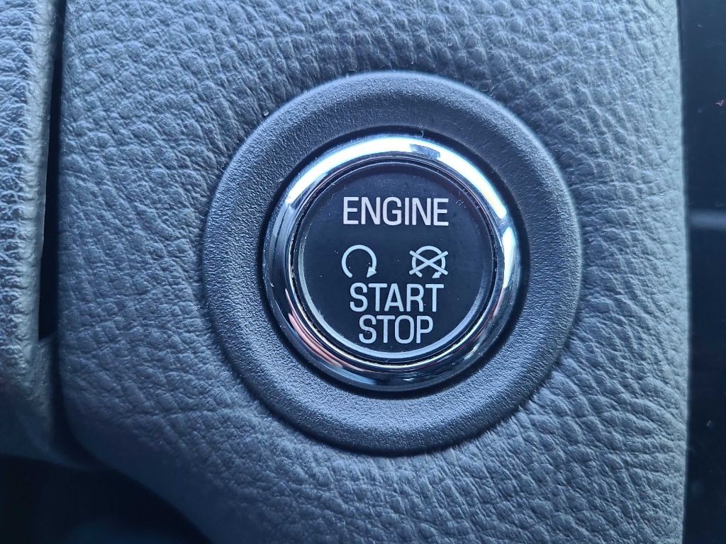 2016 Ford Taurus Image 21