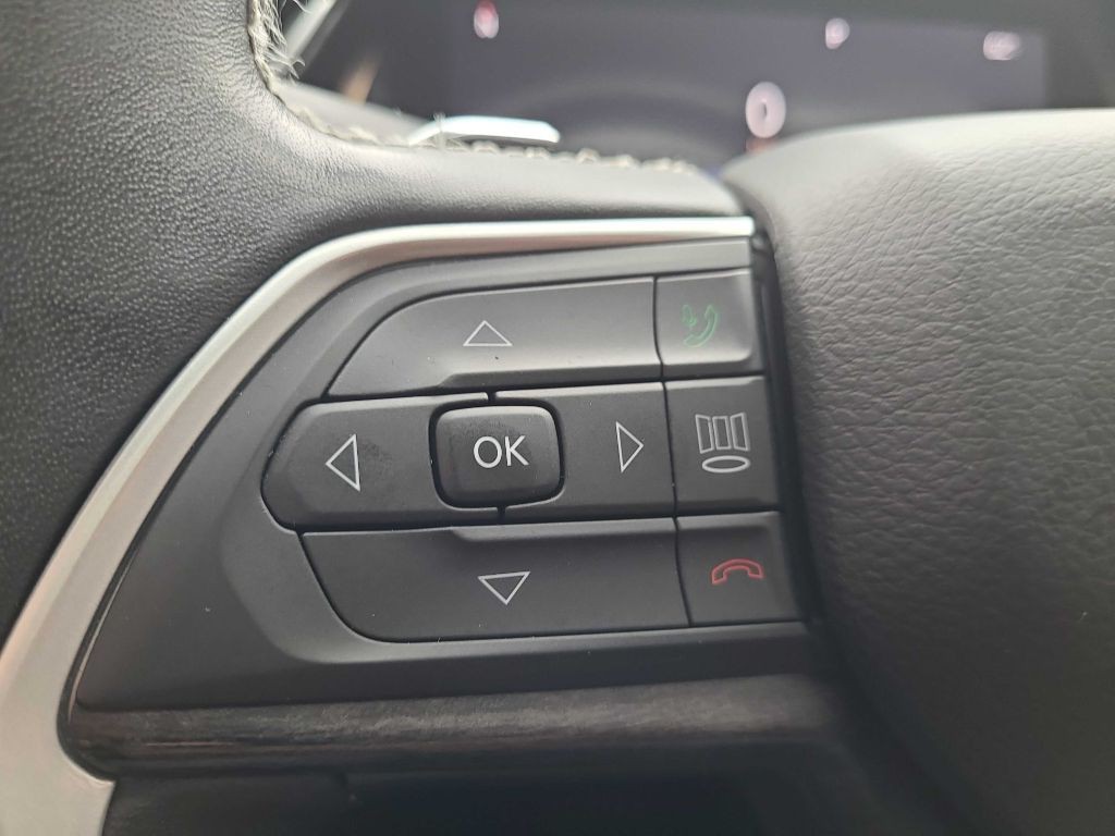 2022 Jeep Grand Cherokee Image 24