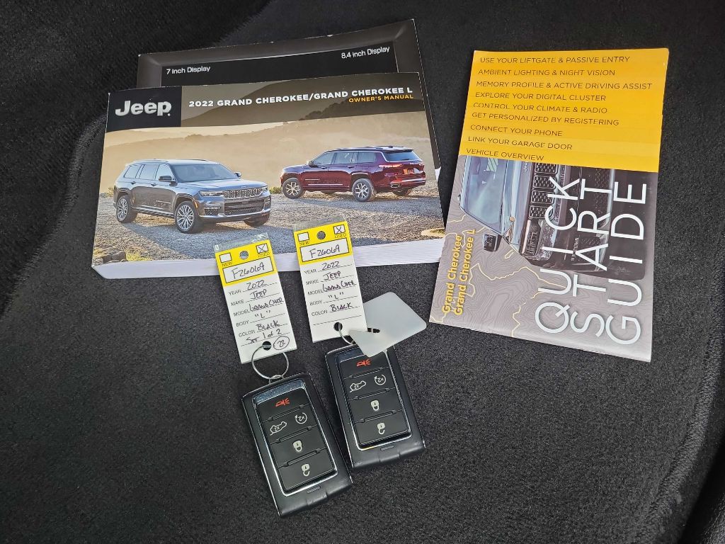 2022 Jeep Grand Cherokee Image 48