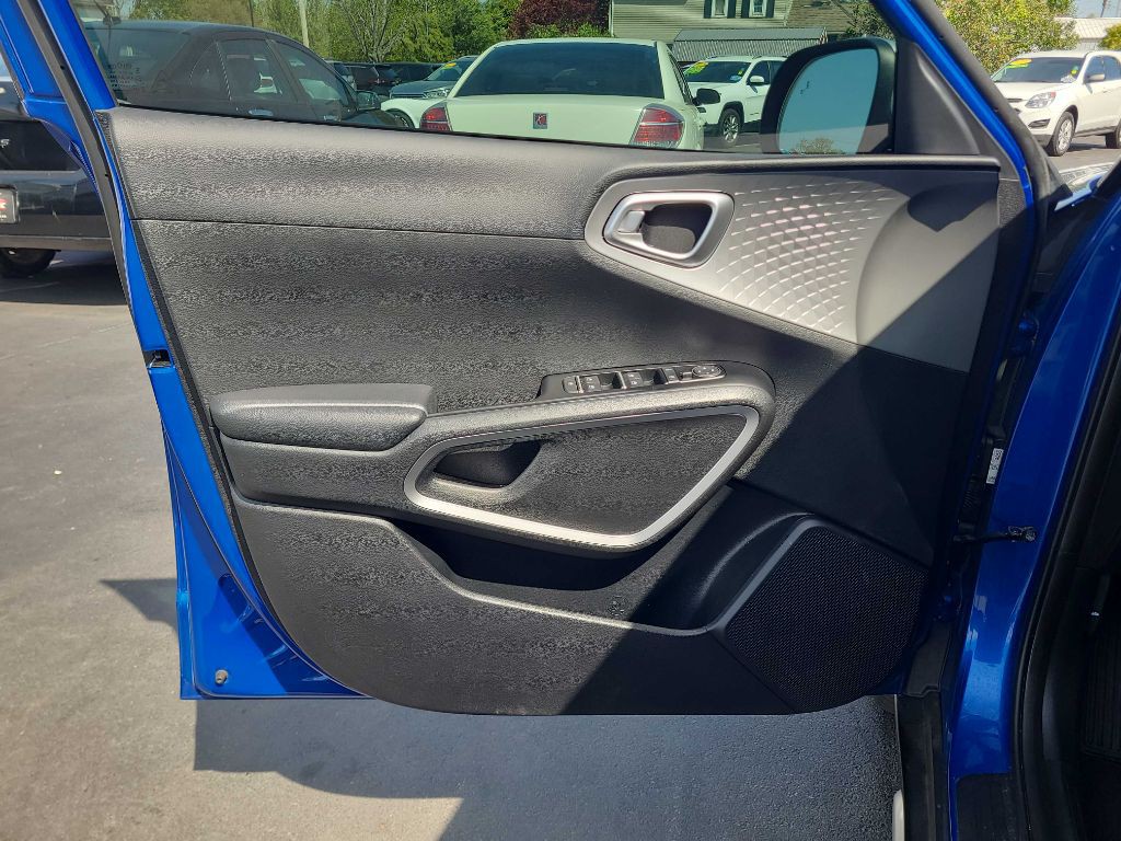 2020 Kia Soul Image 27