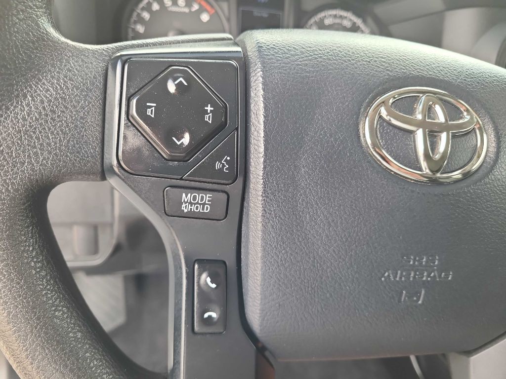 2020 Toyota Tacoma Image 19