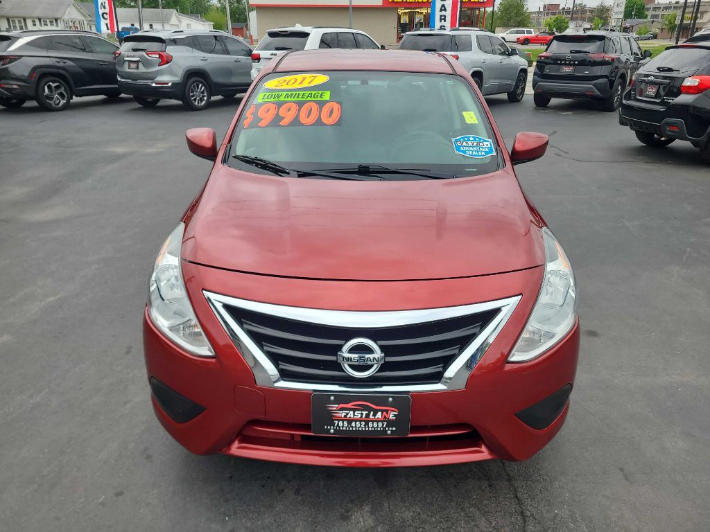 2017 Nissan Versa Image 8