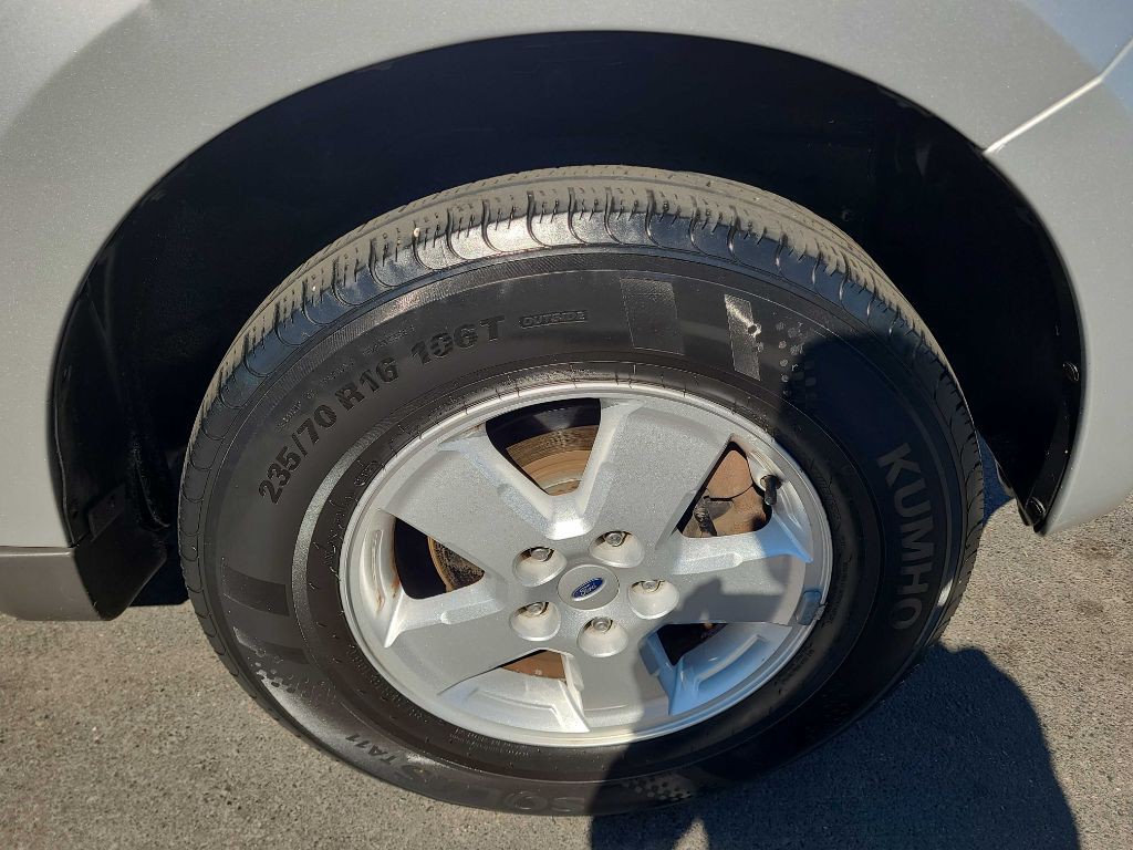2008 Ford Escape Image 28