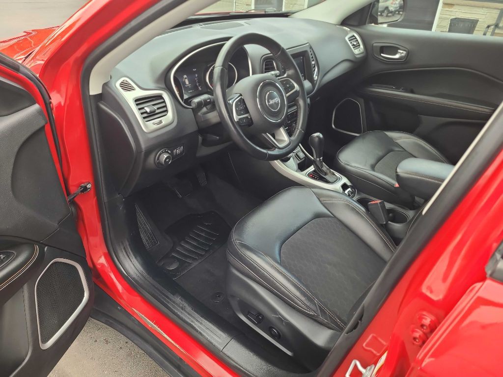 2018 Jeep Compass Image 10