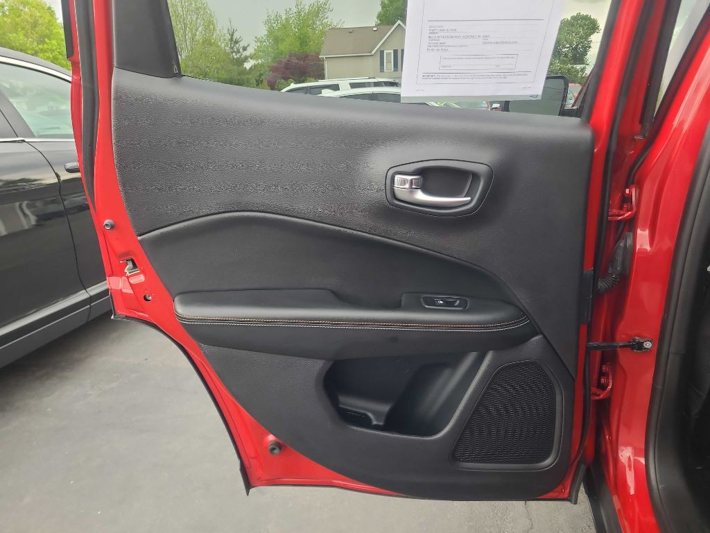 2018 Jeep Compass Image 27