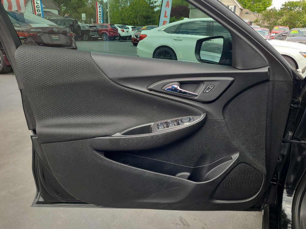 2024 Chevrolet Malibu Image 27