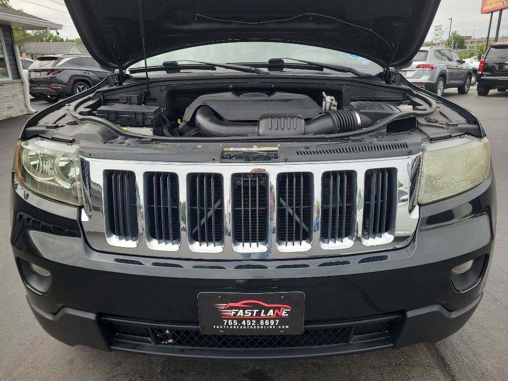 2011 Jeep Grand Cherokee Image 37