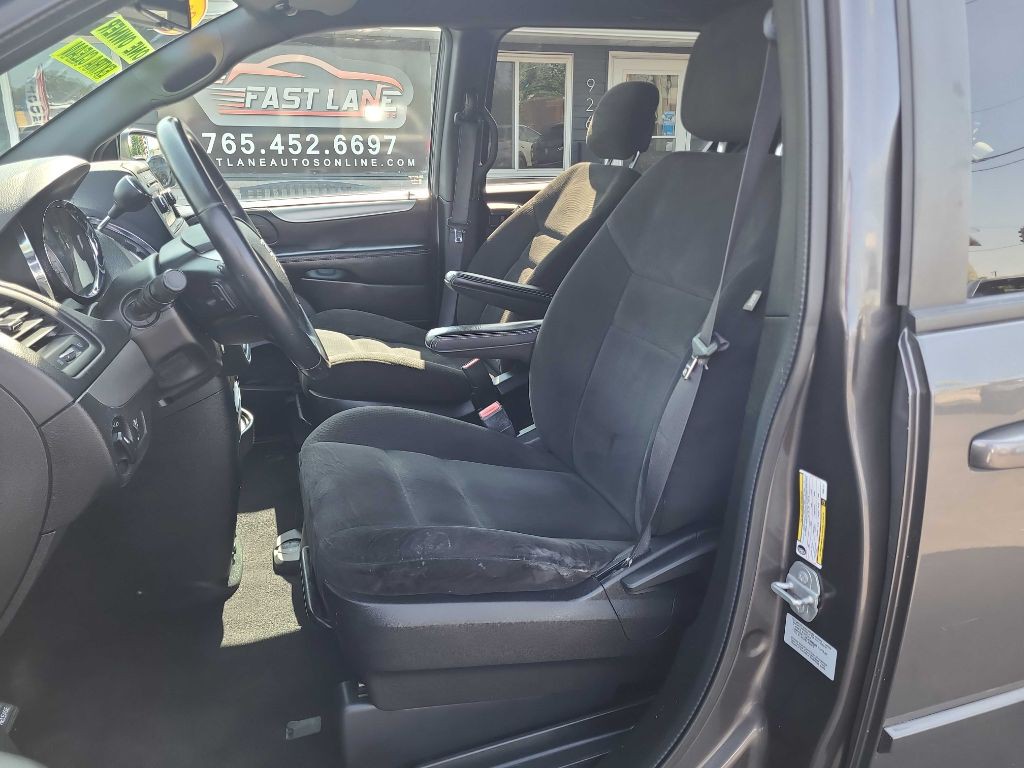 2015 Dodge Grand Caravan Image 11
