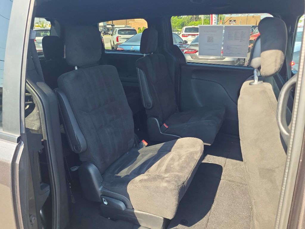 2015 Dodge Grand Caravan Image 12