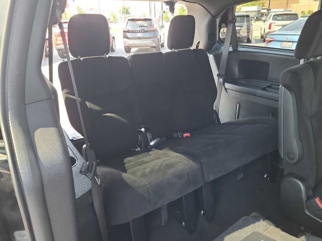 2015 Dodge Grand Caravan Image 13