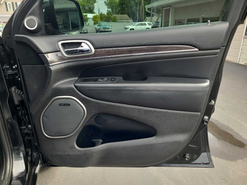 2018 Jeep Grand Cherokee Image 36