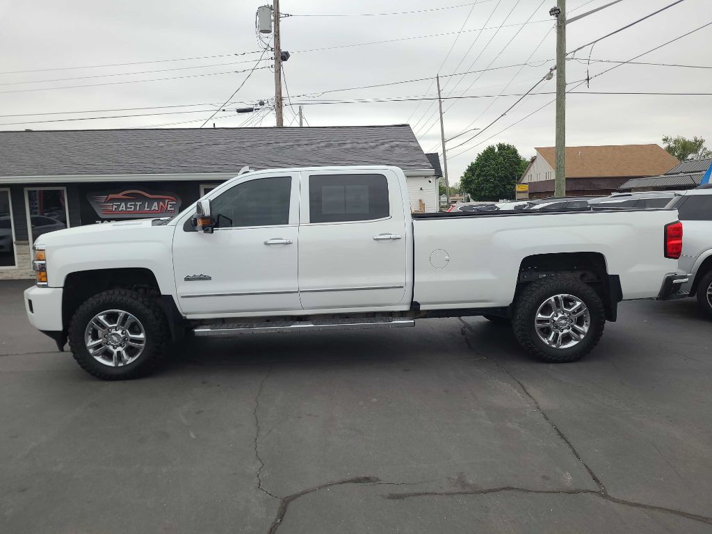 2016 Chevrolet Silverado 1500 Image 2