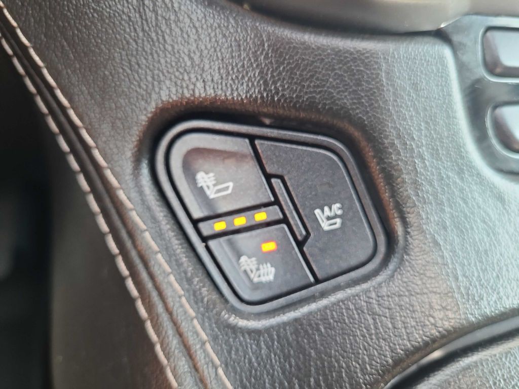 2015 Chevrolet Tahoe Image 30
