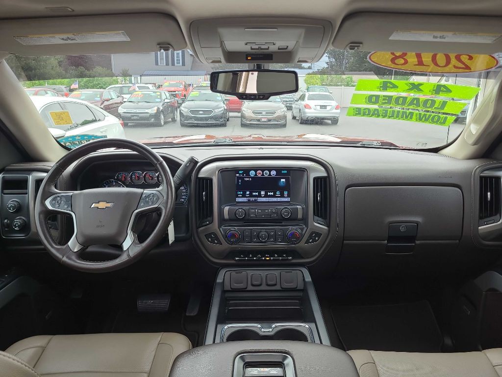 2018 Chevrolet Silverado 1500 Image 16