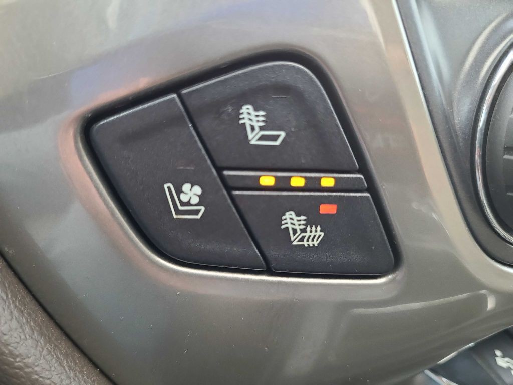 2018 Chevrolet Silverado 1500 Image 26
