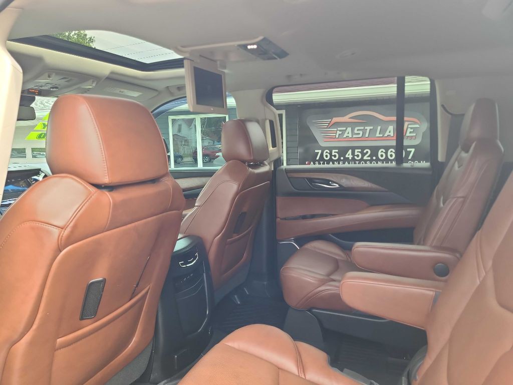 2019 Cadillac Escalade Image 9