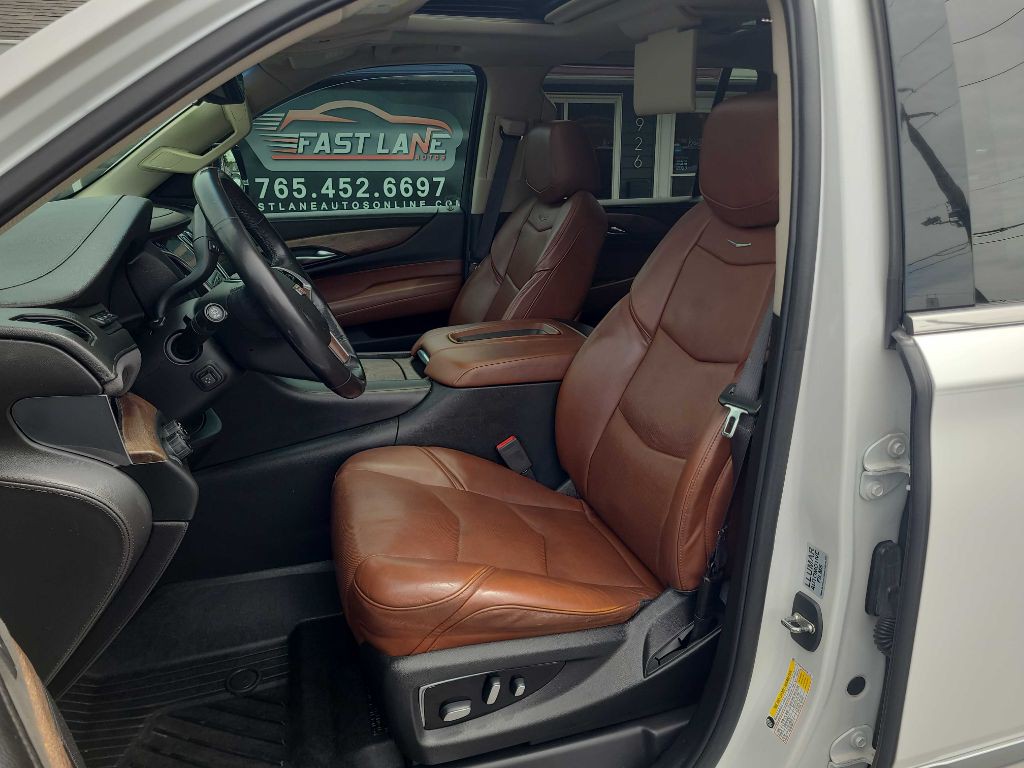 2019 Cadillac Escalade Image 10