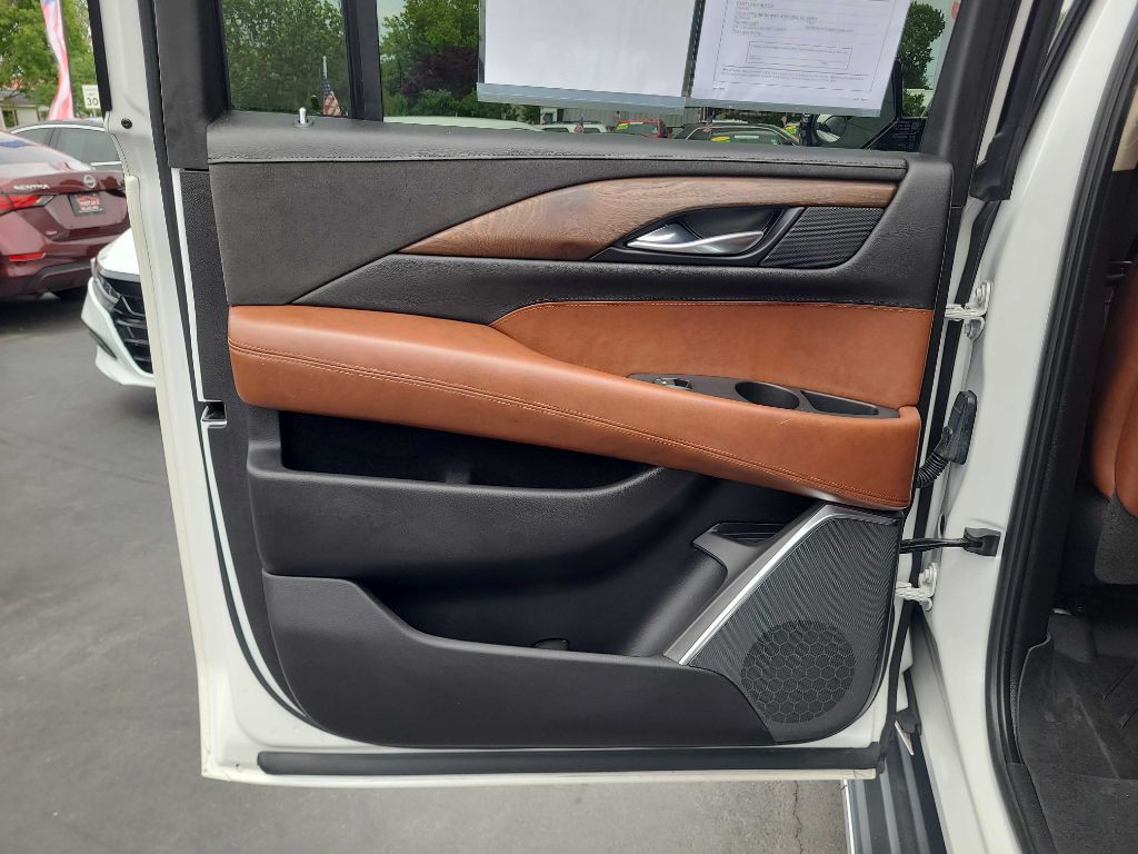 2019 Cadillac Escalade Image 41