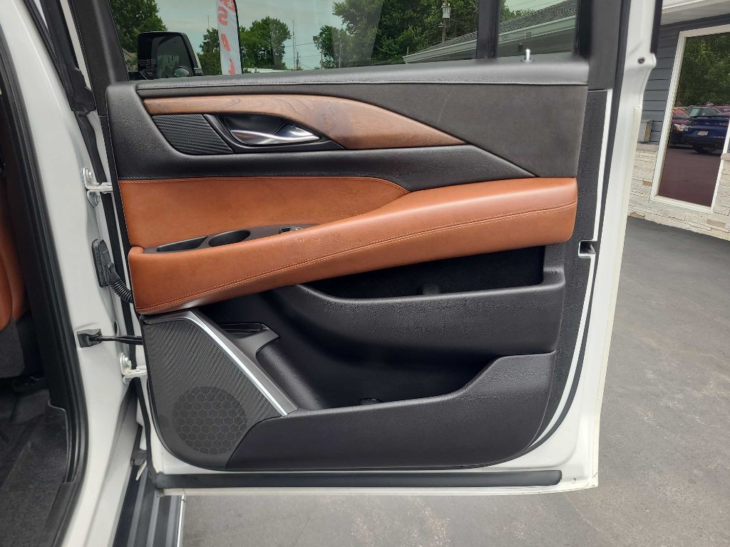 2019 Cadillac Escalade Image 43