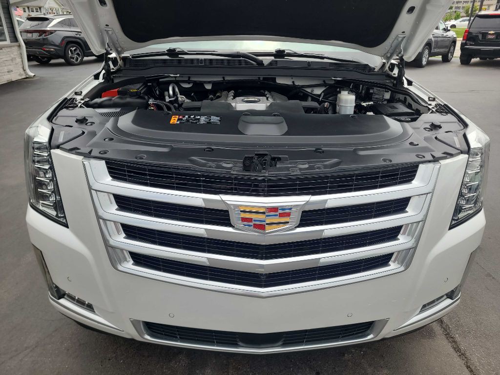 2019 Cadillac Escalade Image 48